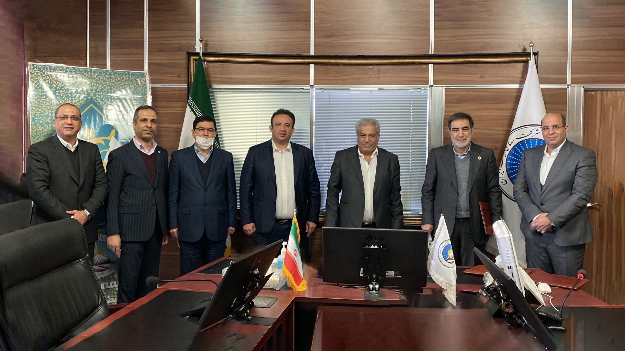 نمای سوم